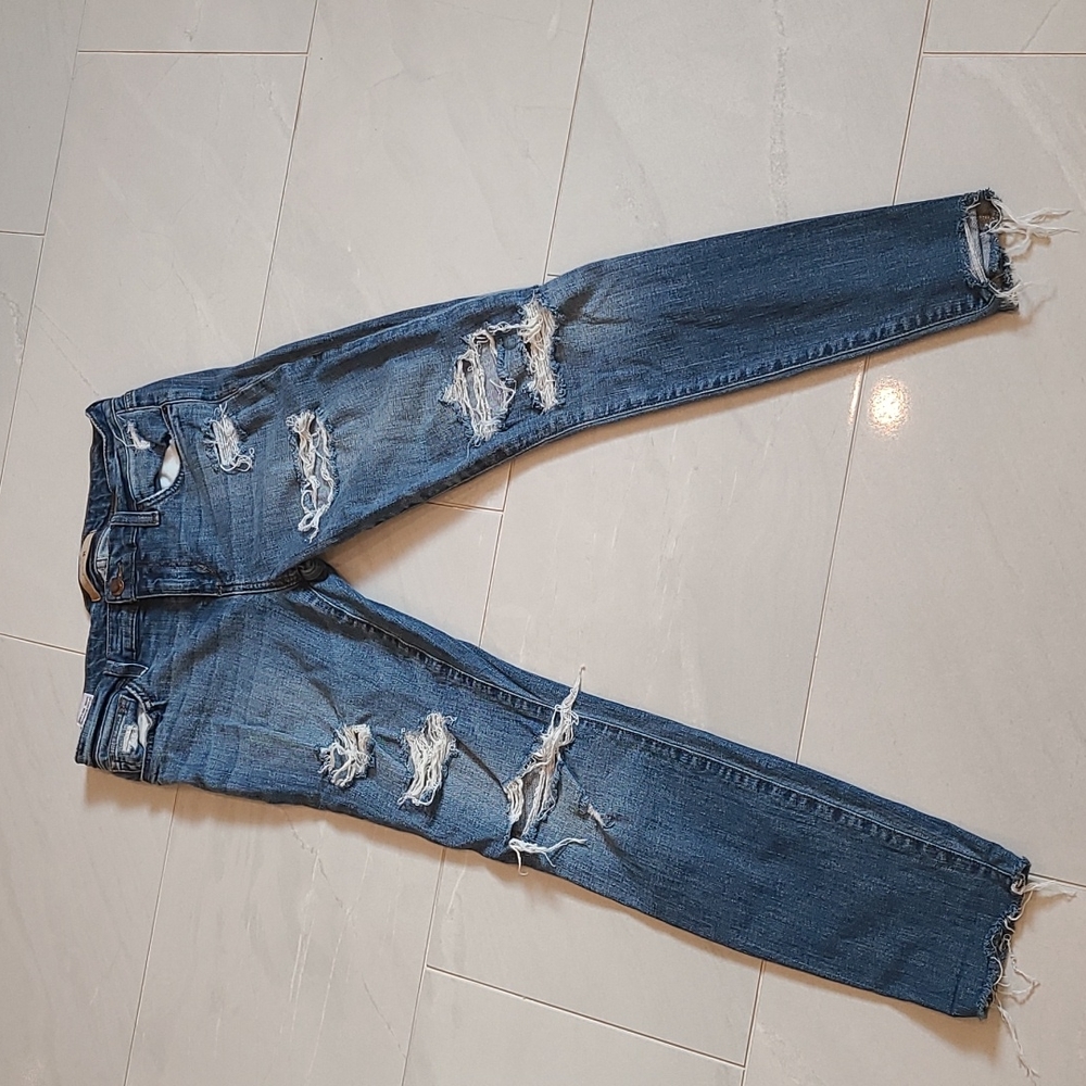 Women's Joes Jeans Fray ankle distressed size 28